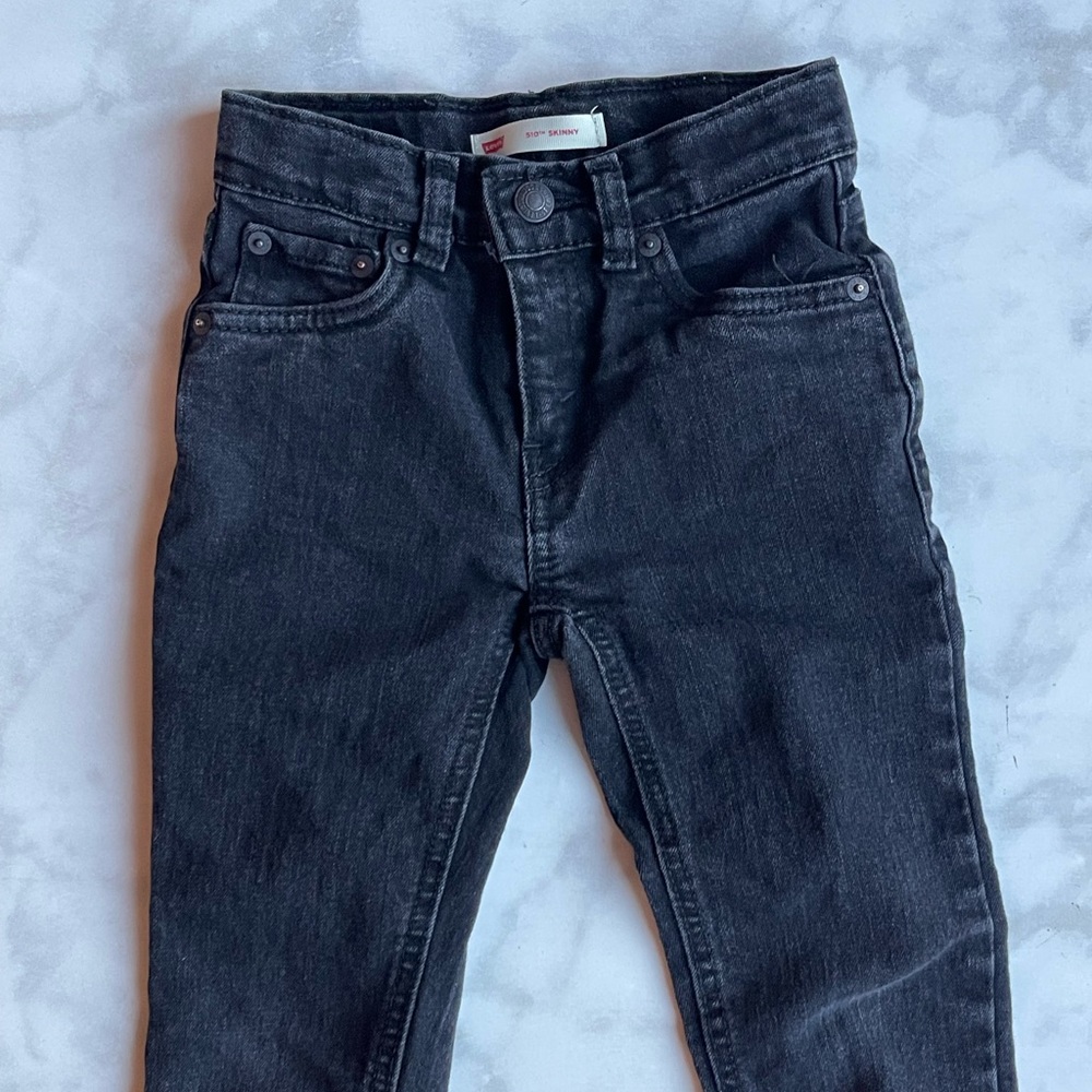 Levi’s Black 510 Skinny Jeans - Picture 3 of 7